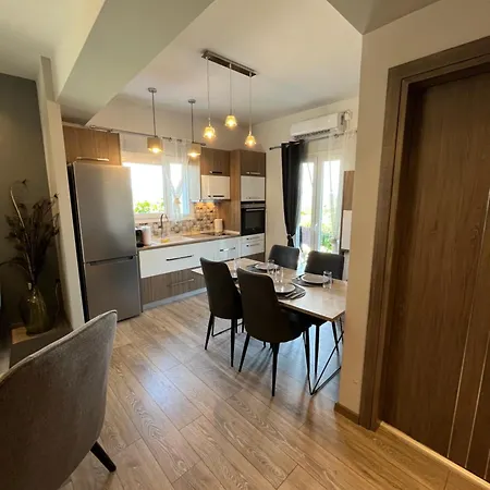 Luxurious/modern Vacation * Ágios Matthaíos